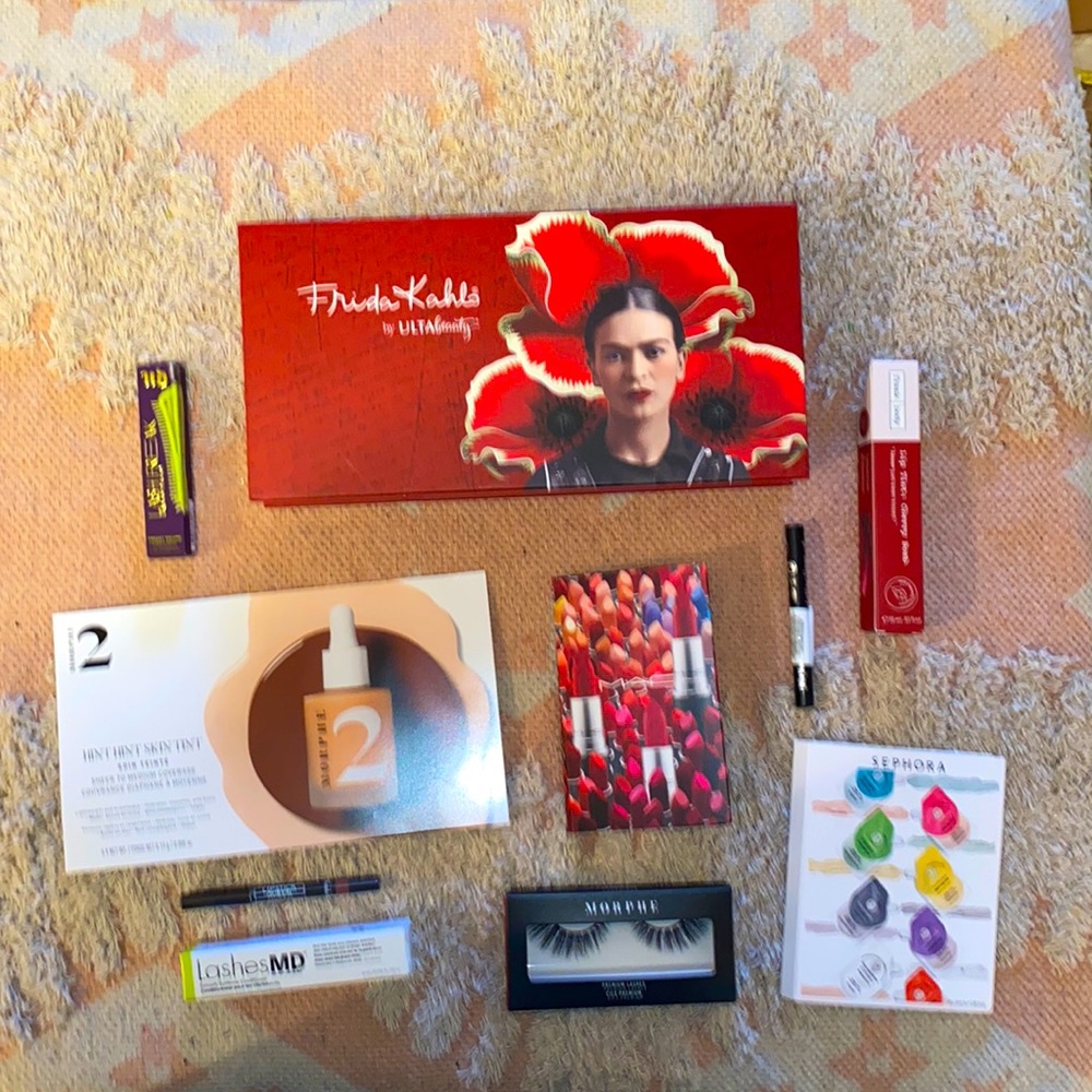 11 Piece Beauty Lot Frida Kahlo